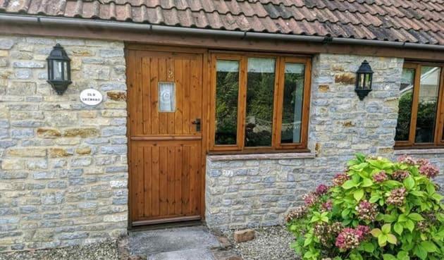 The Burcott Inn Cottages ウェルズ エクステリア 写真